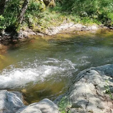 بيت للعطل La Chazeaux (Ardeche)